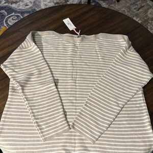 Vineyard vines boat neck sweater